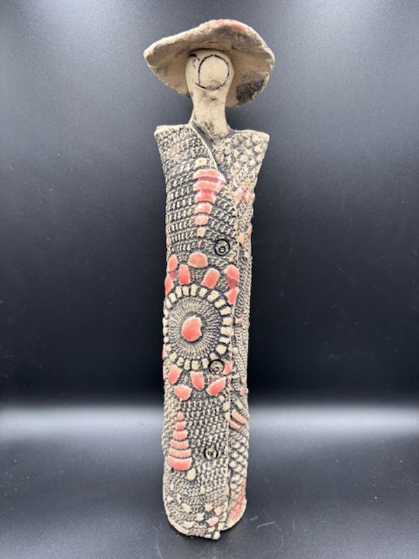 Keramikk dame #II ca 28 cm høy